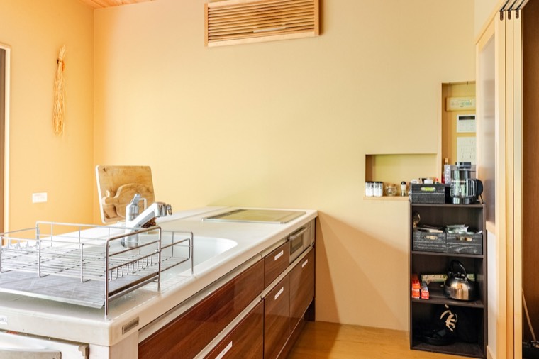 Worktop and induction hob